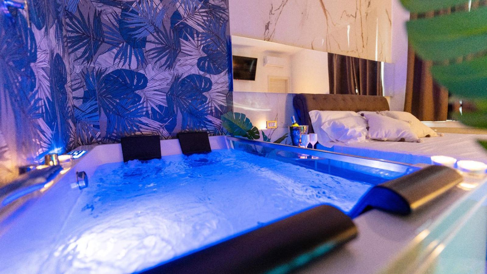 Mazzini Luxury Jacuzzy Suite Catania Ngoại thất bức ảnh