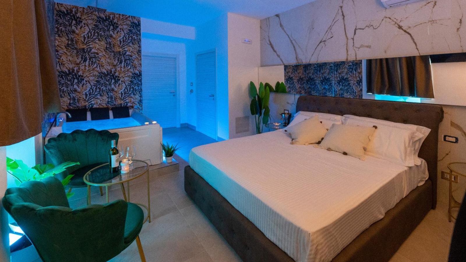 Mazzini Luxury Jacuzzy Suite Catania Ngoại thất bức ảnh